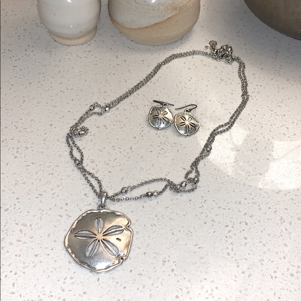 LUCKY BRAND SAND-DOLLAR NECKLACE AND EARRINGS
